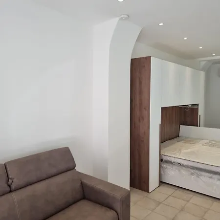 Casetta Bruzzone * Savone